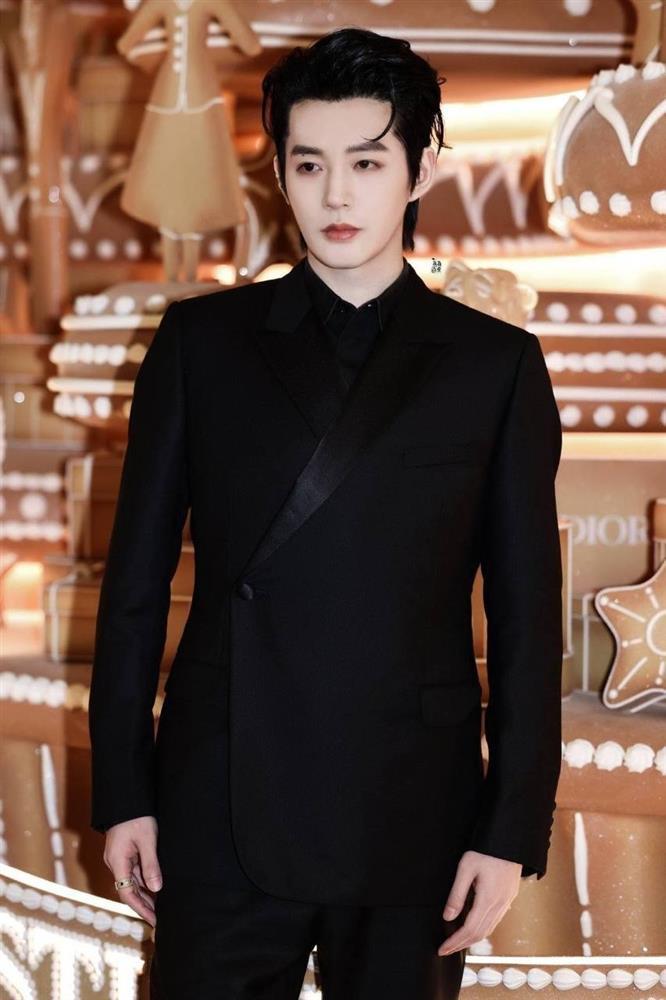 1 mỹ nam hạng A mất hút bất thường hơn 300 ngày, chuyện gì đã xảy ra?-1