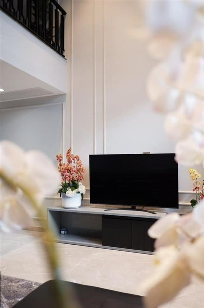 Cơ ngơi triệu đô của sao Việt: Bên trong căn nhà ca sĩ Bảo Anh mua tặng mẹ-4