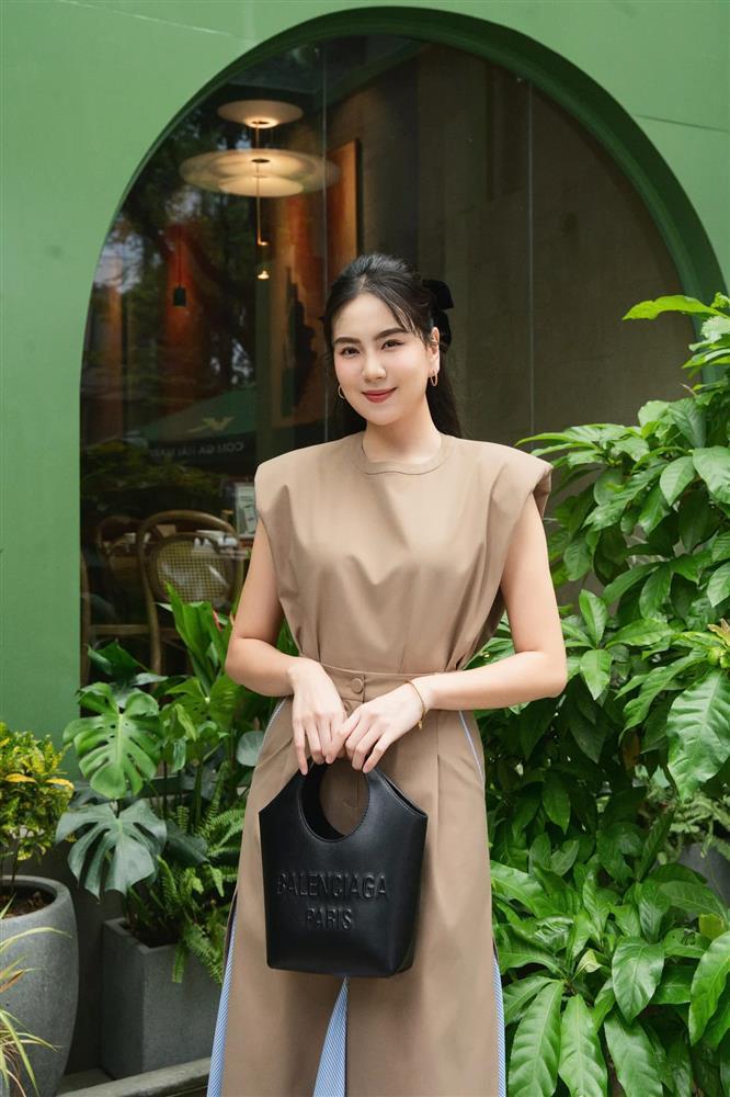 Mai Ngọc chia sẻ điều gì sau khi hình ảnh về đám cưới lần 2 rầm rộ?-5