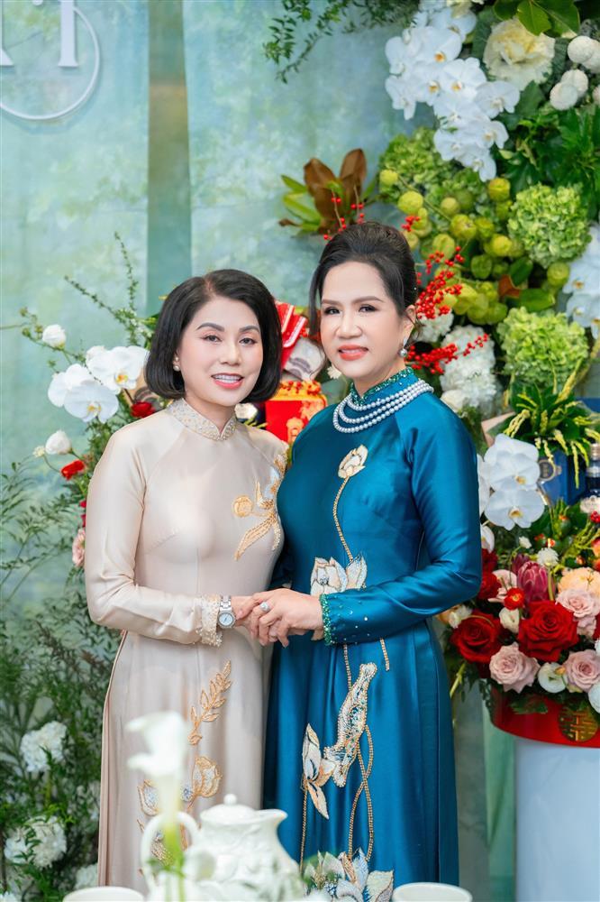 Mẹ chồng Mai Ngọc gây chú ý-4