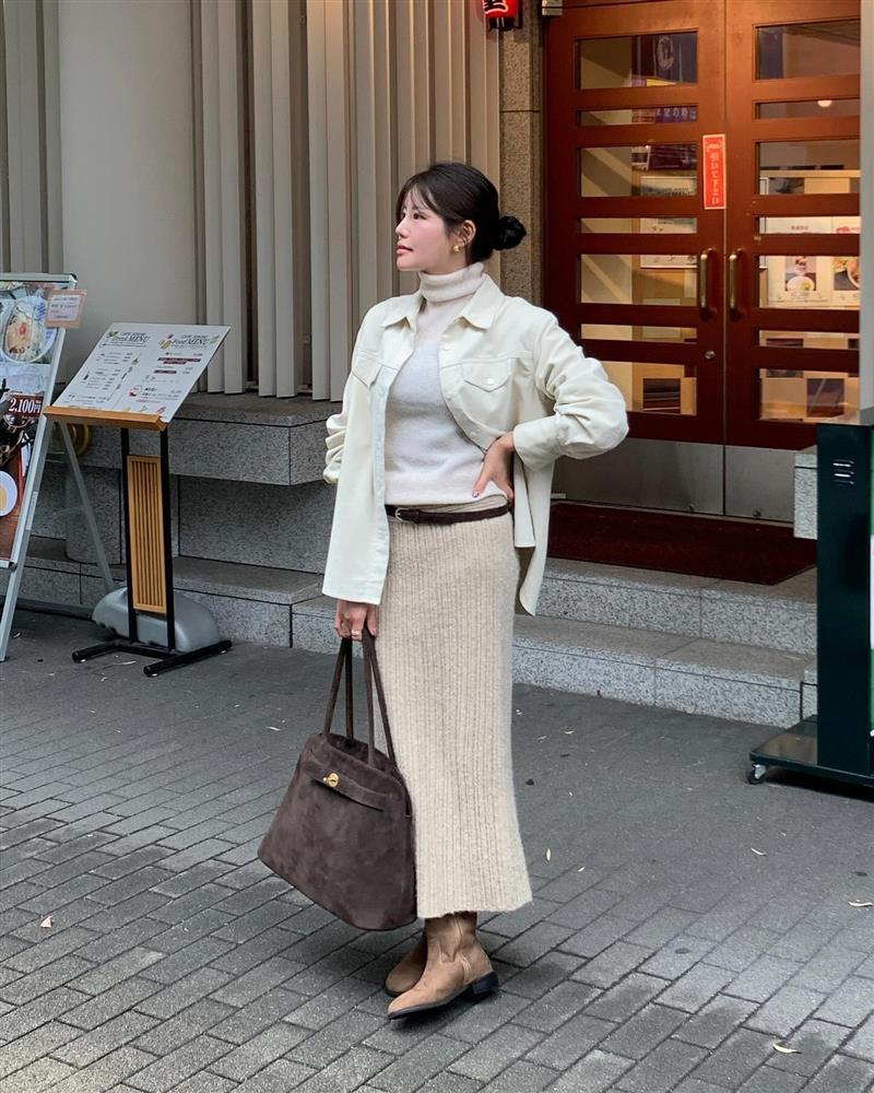 4 kiểu chân váy tôn dáng tối ưu diện Tết-3