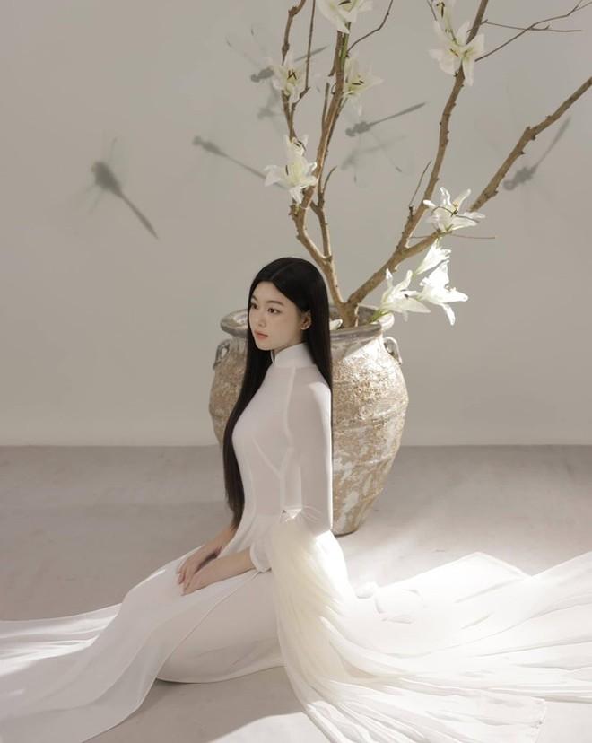 Lọ Lem đốn tim cộng đồng mạng với loạt ảnh áo dài-2