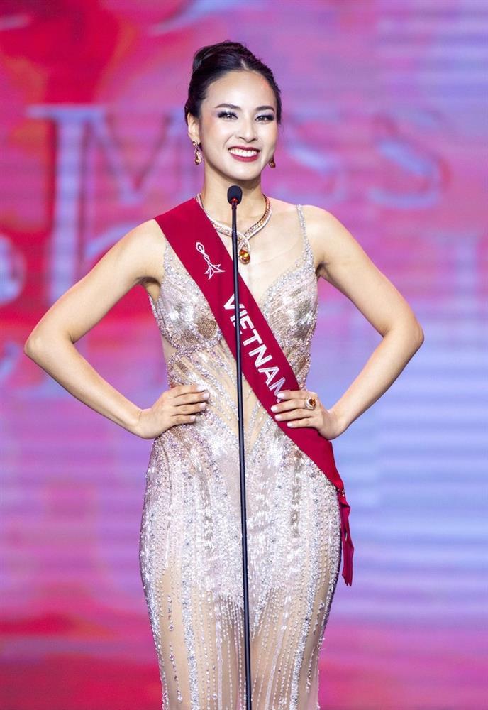 Phần thi ứng xử hoa hậu gây tranh cãi-2