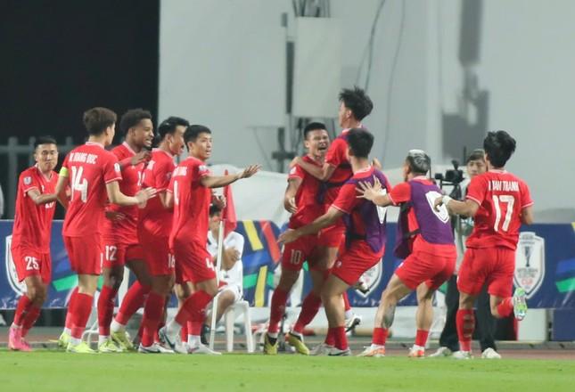 Vô địch ASEAN Cup 2024, đội tuyển Việt Nam nhận cơn mưa tiền thưởng-1