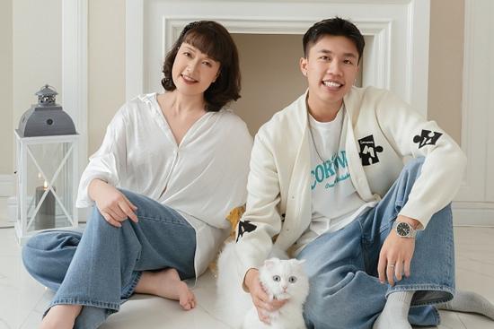 Bữa cơm nửa đêm của Vân Dung và con trai Long Vũ