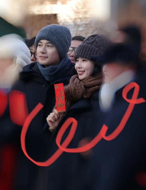 Lưu Thi Thi tái xuất sau ồn ào ly hôn, nhan sắc bất ngờ gây chú ý-2