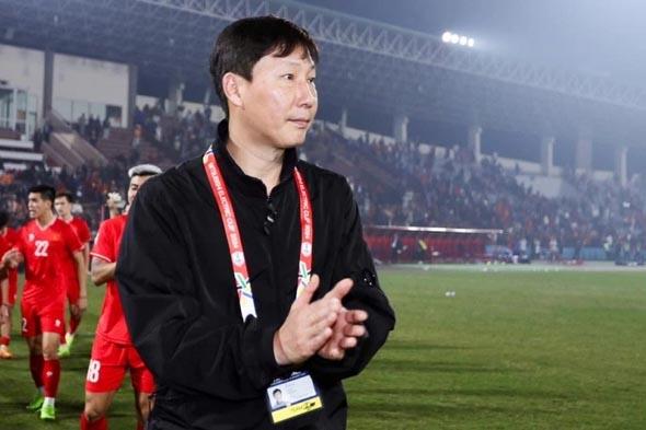 HLV Kim Sang-sik khó lường đến phút chót, tuyển Việt Nam vô địch đầy khác lạ-4