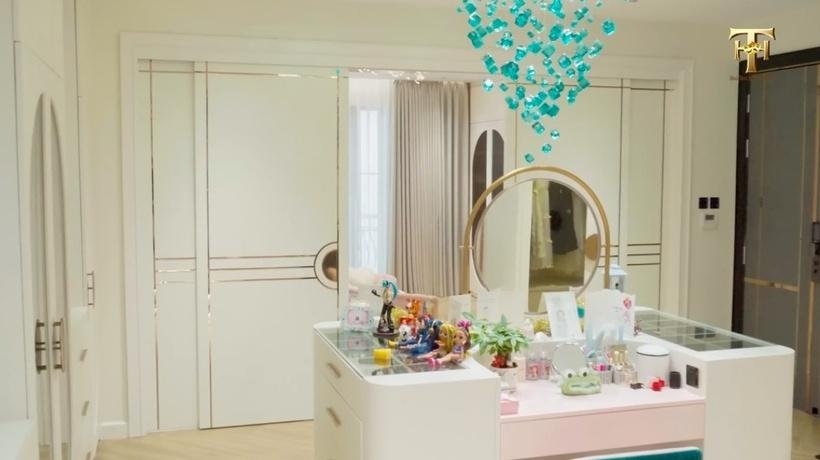 Cận cảnh biệt thự của nữ diễn viên tặng Xuân Son 80 triệu đồng-15