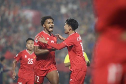 Đấu giá áo thi đấu kèm chữ ký của cầu thủ Nguyễn Xuân Son gây quỹ từ thiện-2