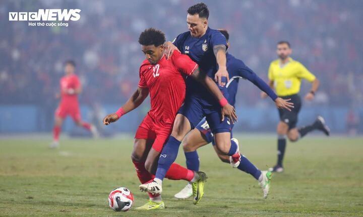 HLV Kim Sang-sik khó lường đến phút chót, tuyển Việt Nam vô địch đầy khác lạ-2