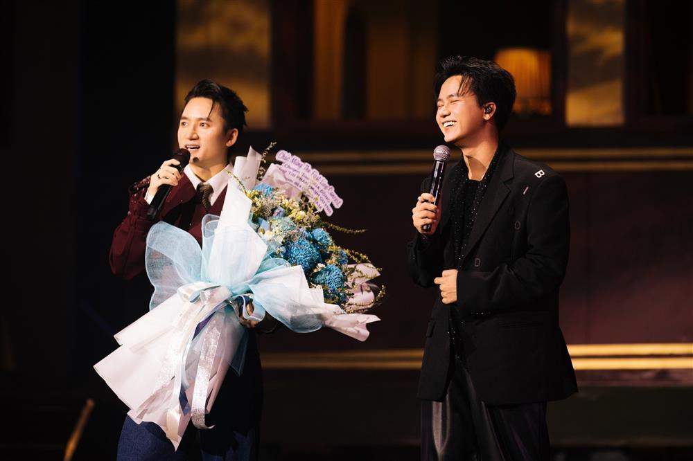 Quán quân Cao Bá Hưng đang ở đâu?-1