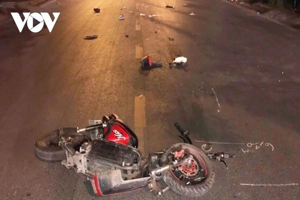 Tài xế xe tải say rượu, đâm liên tiếp 3 ô tô ở TP Điện Biên Phủ-2