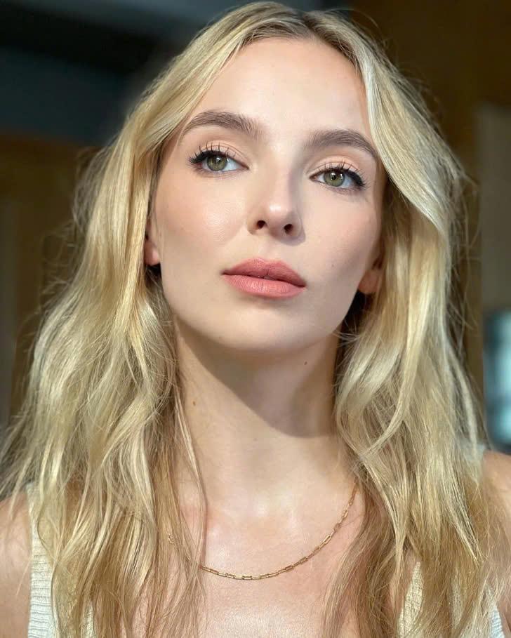 10 người phụ nữ có vẻ đẹp gần như hoàn hảo theo khoa học-10