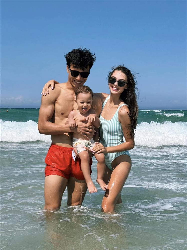 3 nàng Wags nóng bỏng nhất làng bóng đá Việt-9