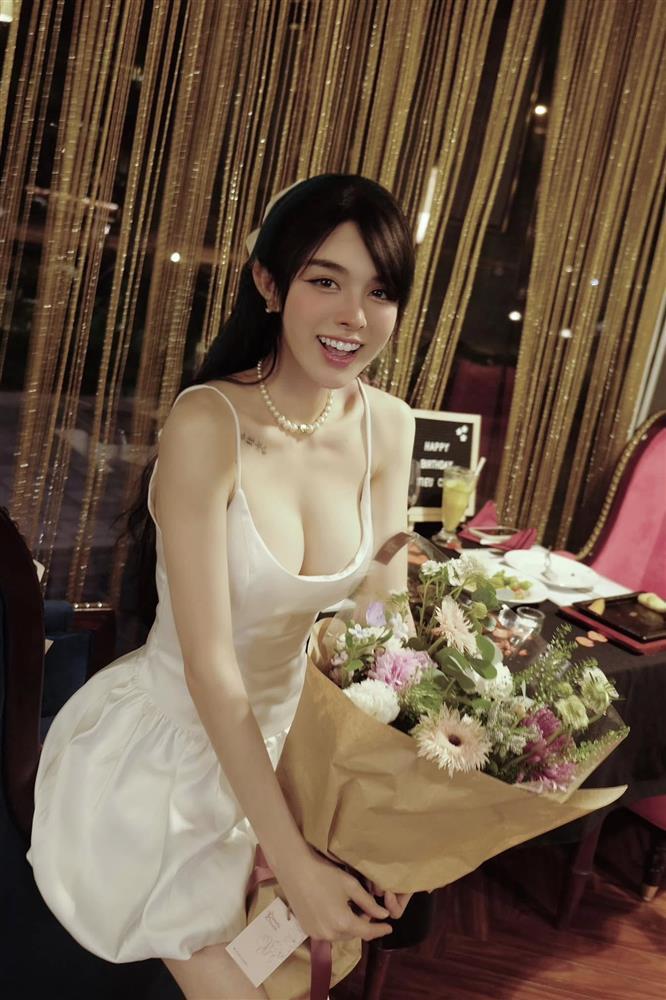 3 nàng Wags nóng bỏng nhất làng bóng đá Việt-5