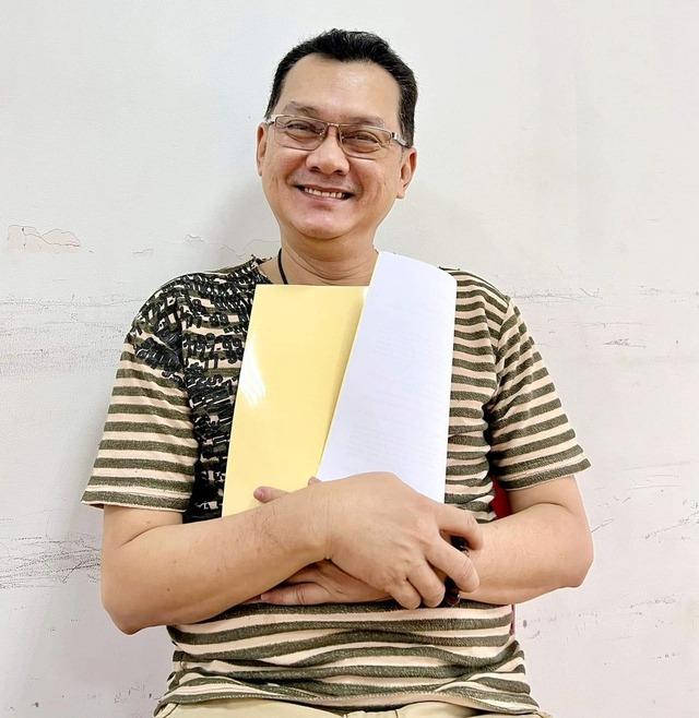 Nam NSƯT từ ở biệt thự thành kẻ bơm xe, bán báo, U60 vẫn sống độc thân-7