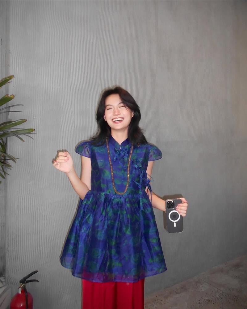 Điểm chú ý trong mối quan hệ giữa Vũ Thu Phương và con gái riêng của chồng đại gia nổi tiếng-5